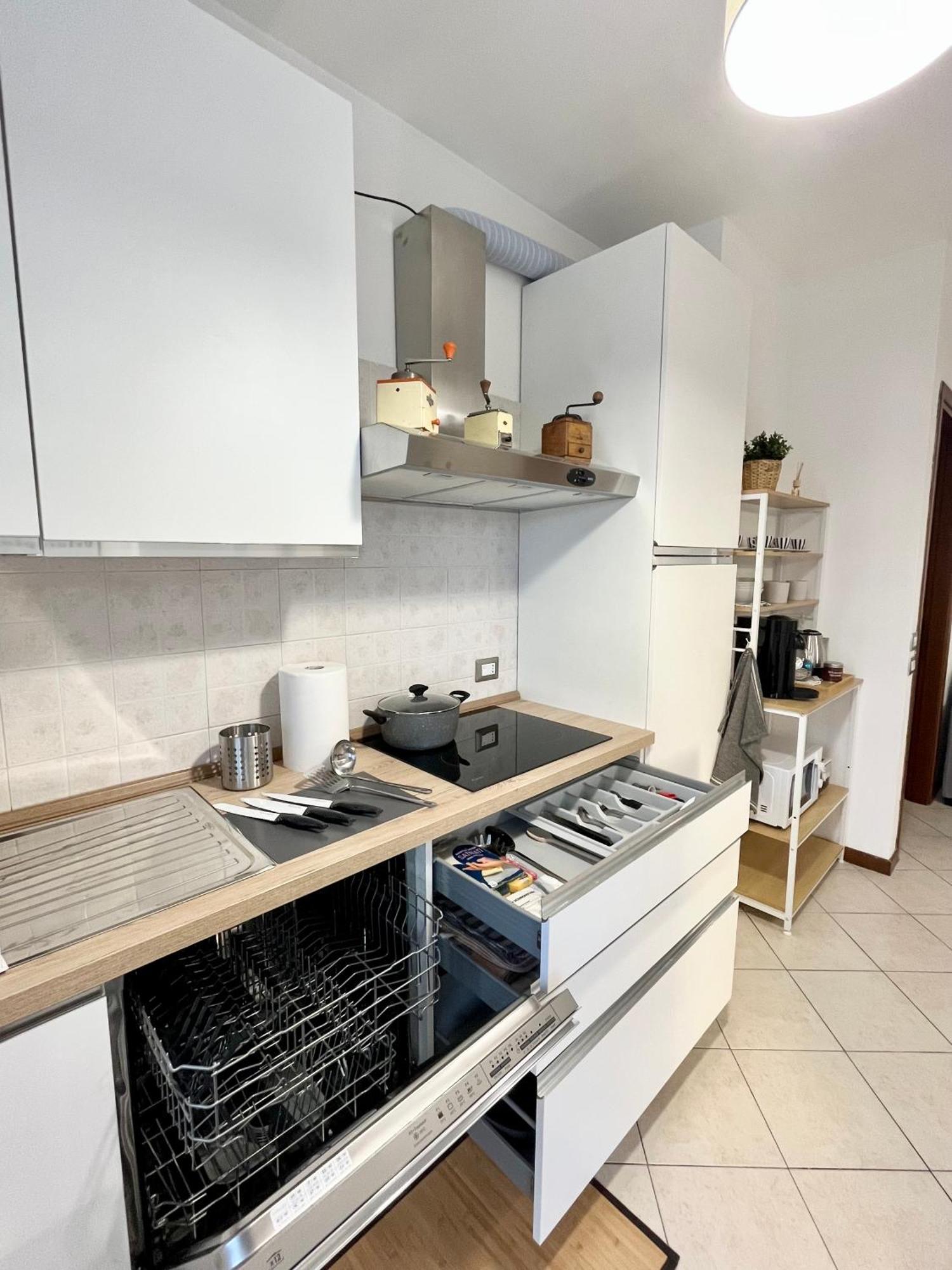 Vanzago Elegante Casa -Rho Fiera 아파트 외부 사진